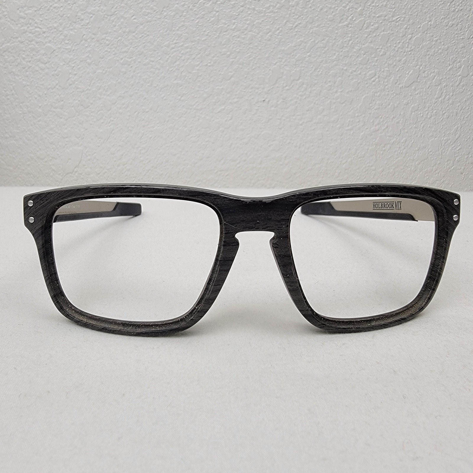 eyeglass frame trends